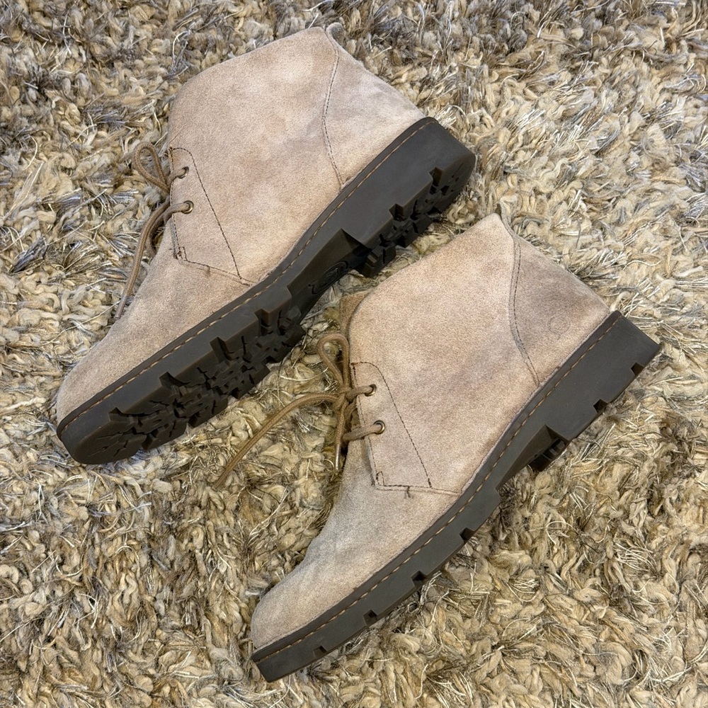 Born Banni Chukka Boot, Size 8.5